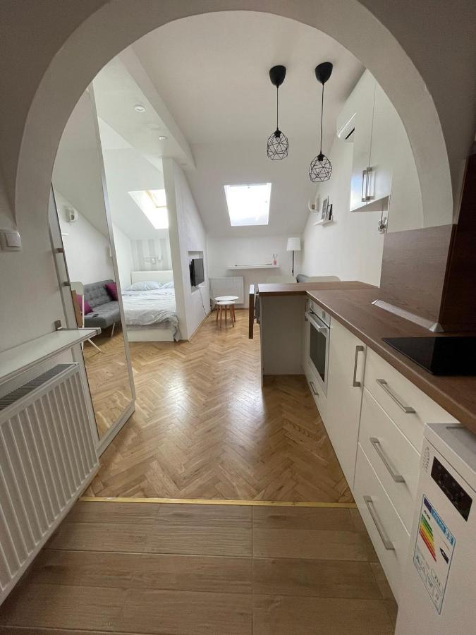 Stella Appartment Újvidék Kültér fotó