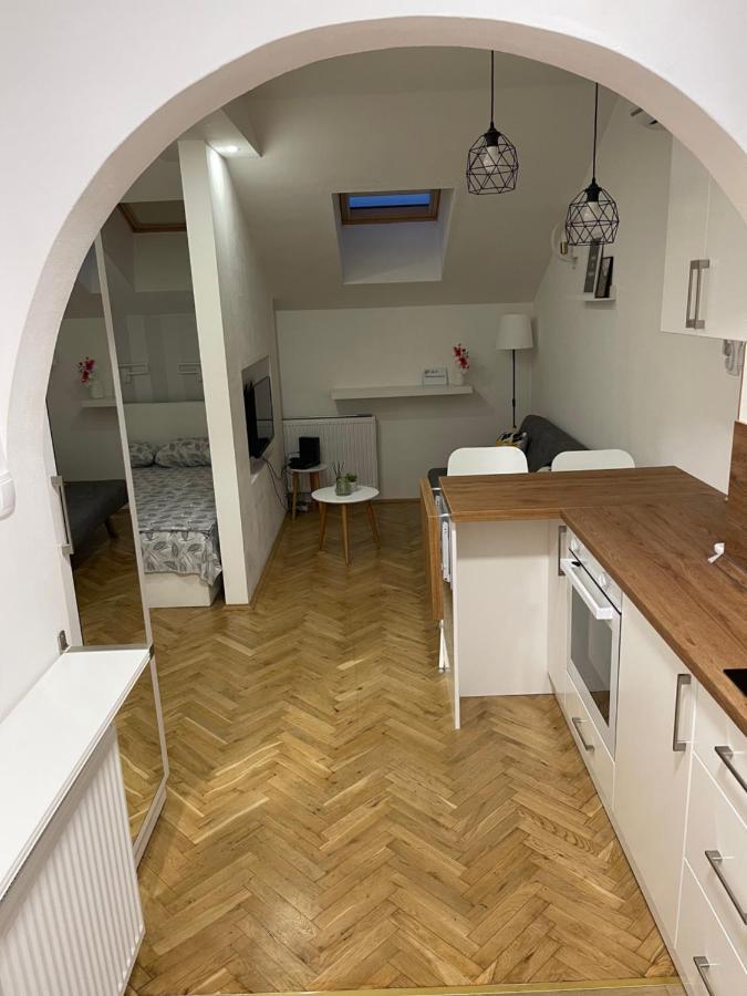 Stella Appartment Újvidék Kültér fotó