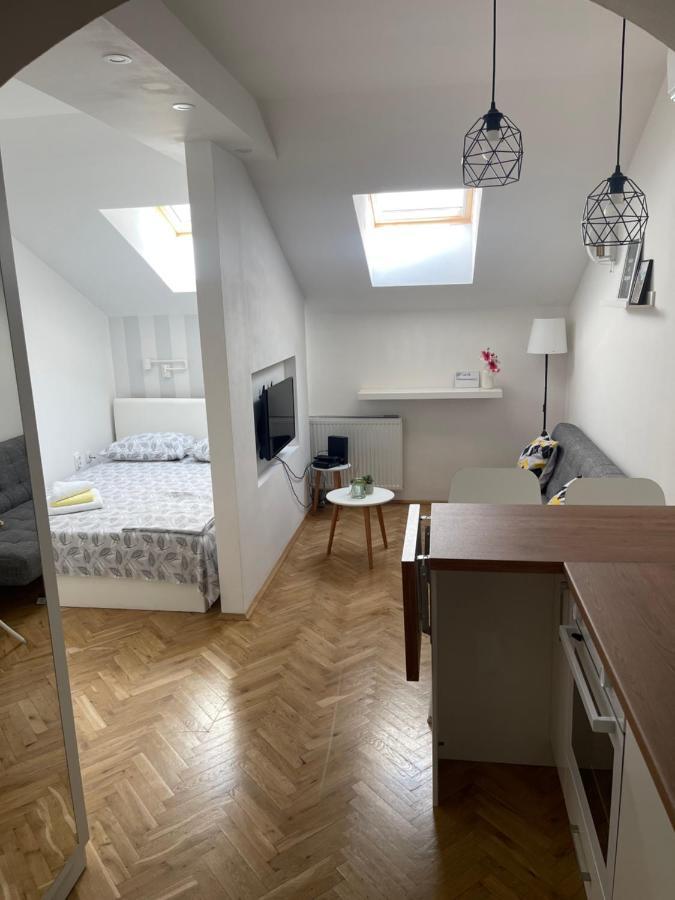 Stella Appartment Újvidék Kültér fotó