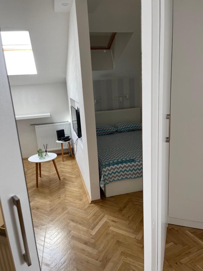Stella Appartment Újvidék Kültér fotó